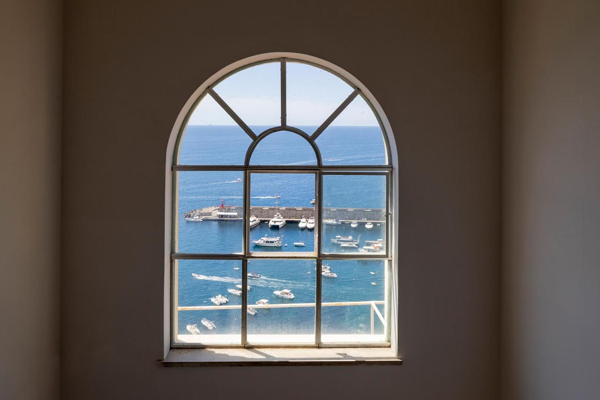Apartments Amalfi Design Sea View Accessible By 250 Steps 外观 照片