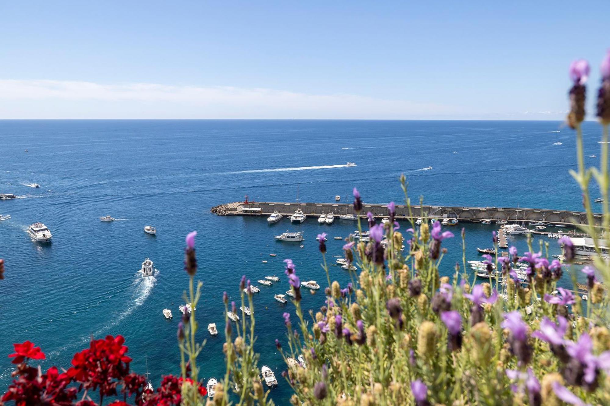 Apartments Amalfi Design Sea View Accessible By 250 Steps 外观 照片