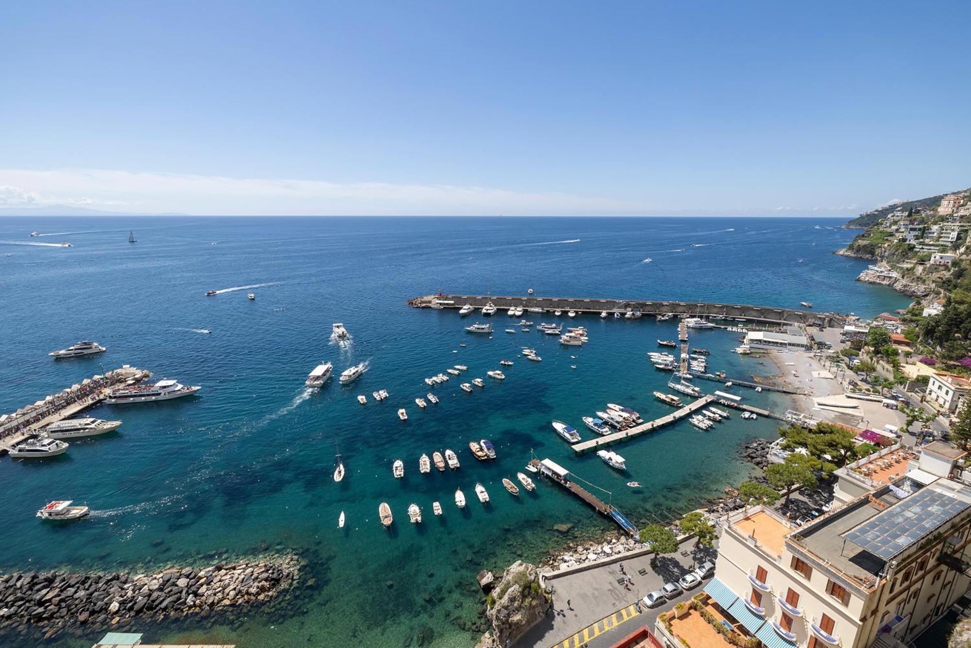 Apartments Amalfi Design Sea View Accessible By 250 Steps 外观 照片