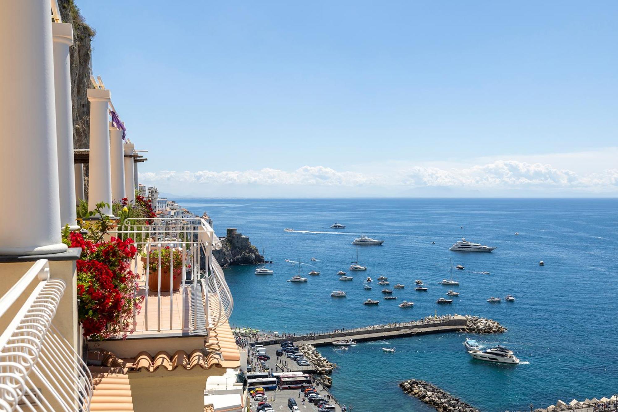 Apartments Amalfi Design Sea View Accessible By 250 Steps 外观 照片