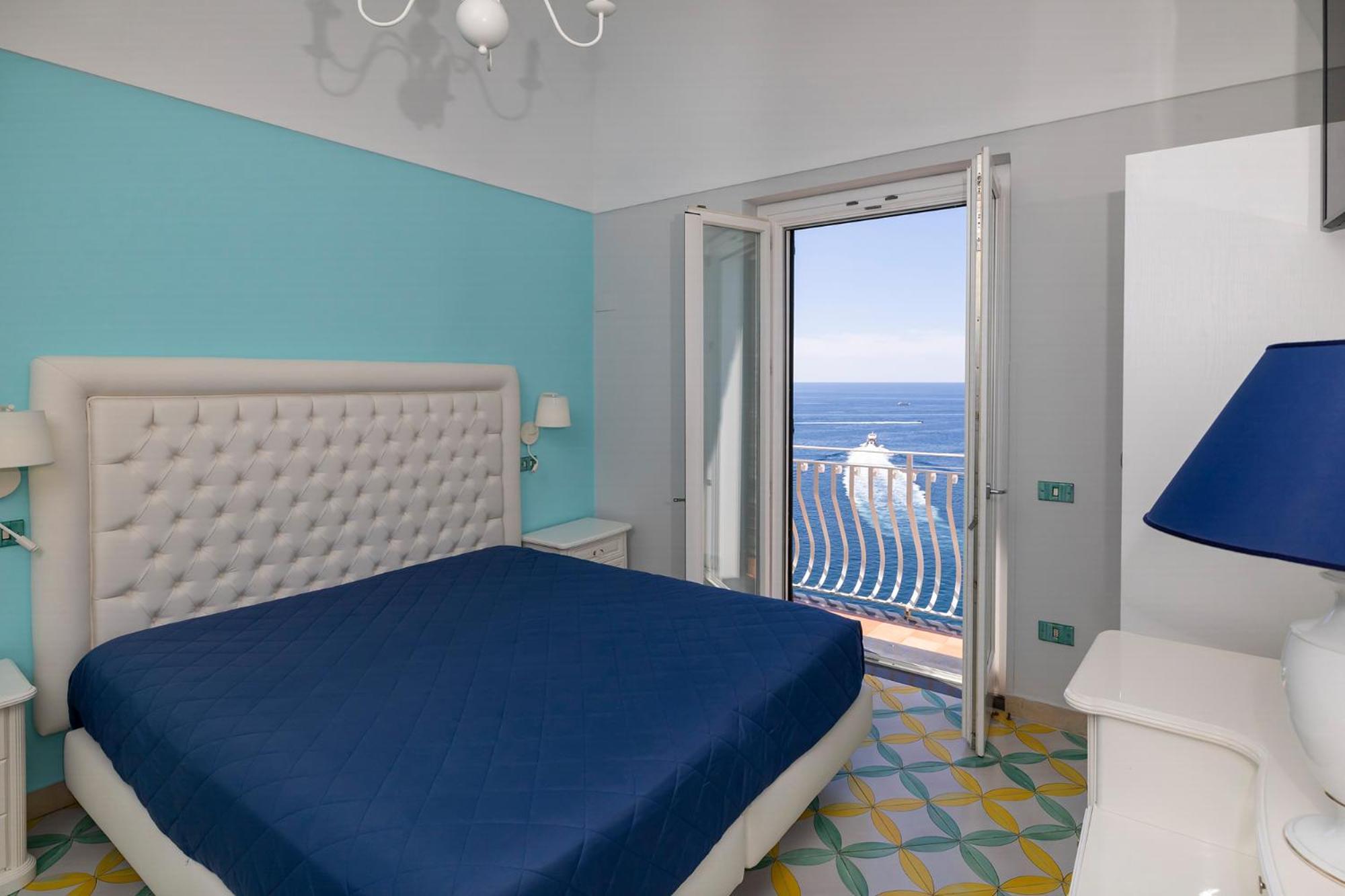 Apartments Amalfi Design Sea View Accessible By 250 Steps 外观 照片