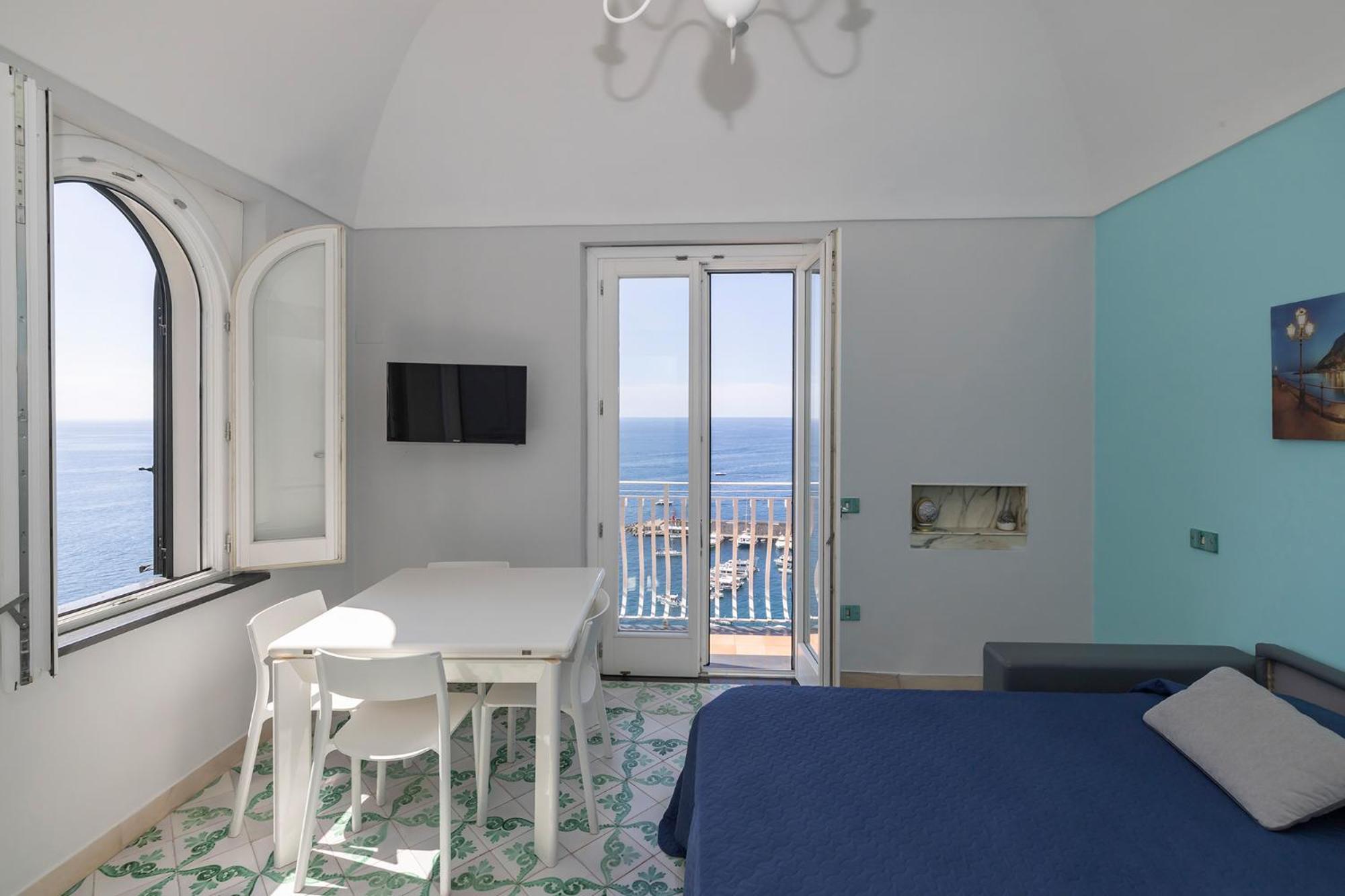 Apartments Amalfi Design Sea View Accessible By 250 Steps 外观 照片