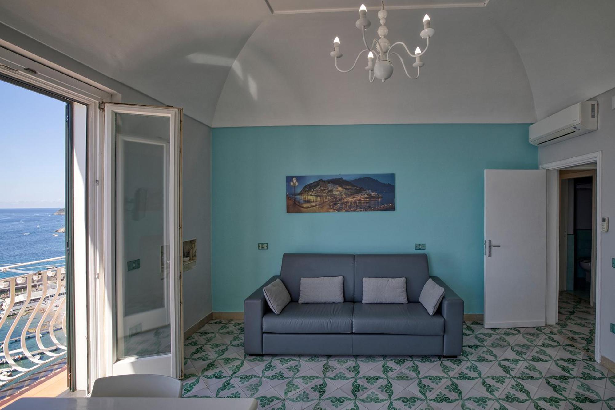 Apartments Amalfi Design Sea View Accessible By 250 Steps 外观 照片