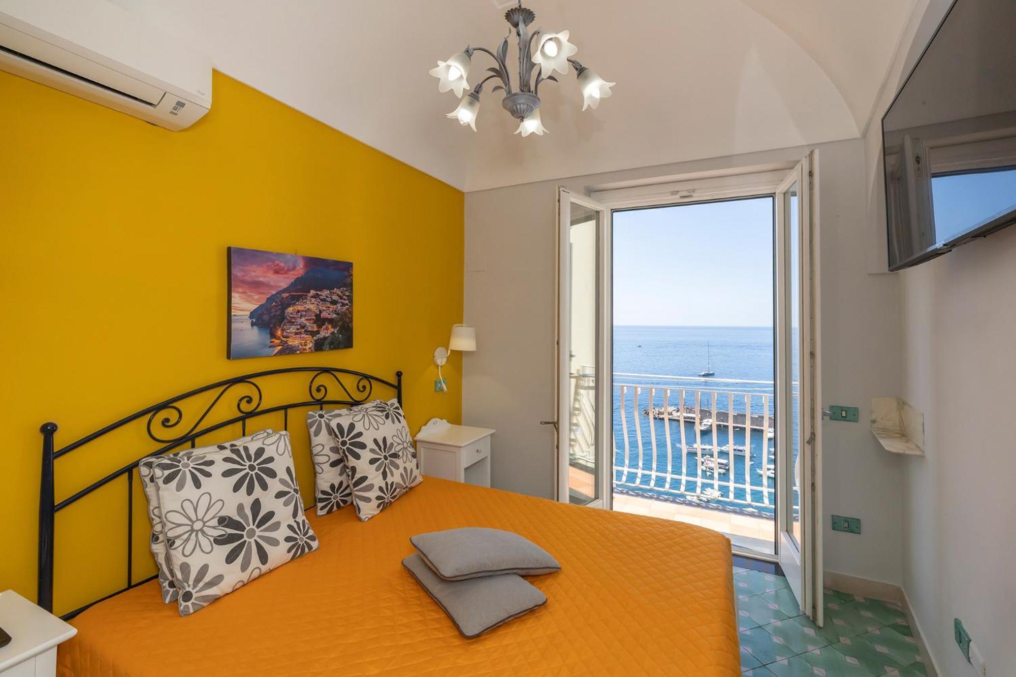 Apartments Amalfi Design Sea View Accessible By 250 Steps 外观 照片