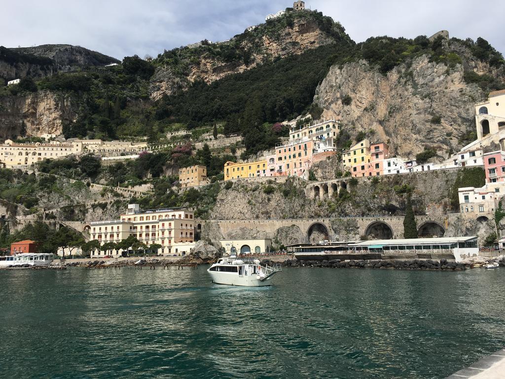Apartments Amalfi Design Sea View Accessible By 250 Steps 外观 照片
