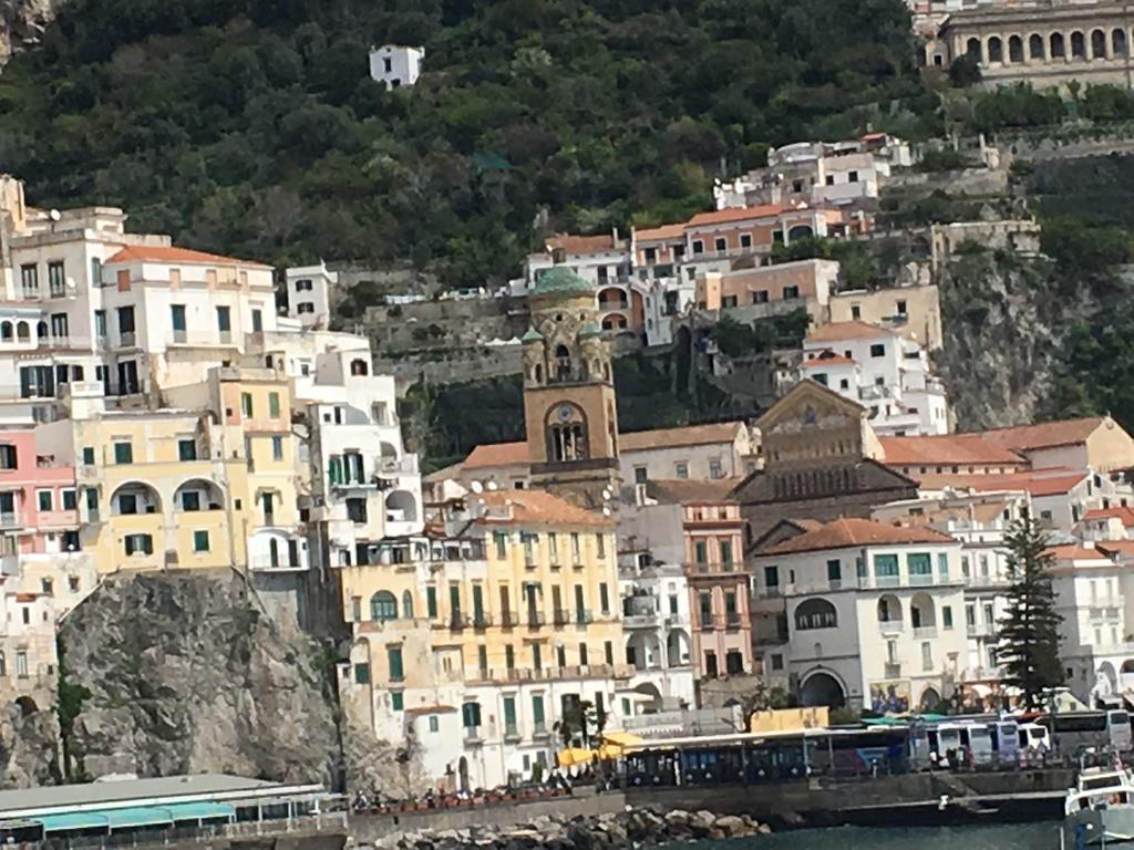 Apartments Amalfi Design Sea View Accessible By 250 Steps 外观 照片