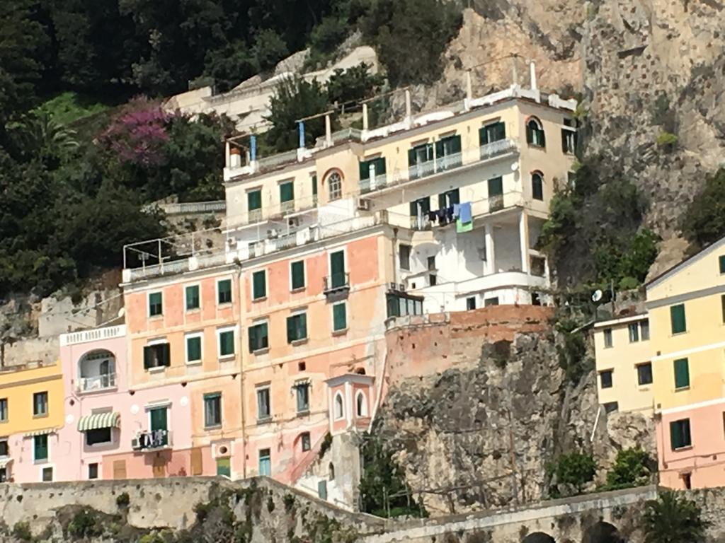Apartments Amalfi Design Sea View Accessible By 250 Steps 外观 照片