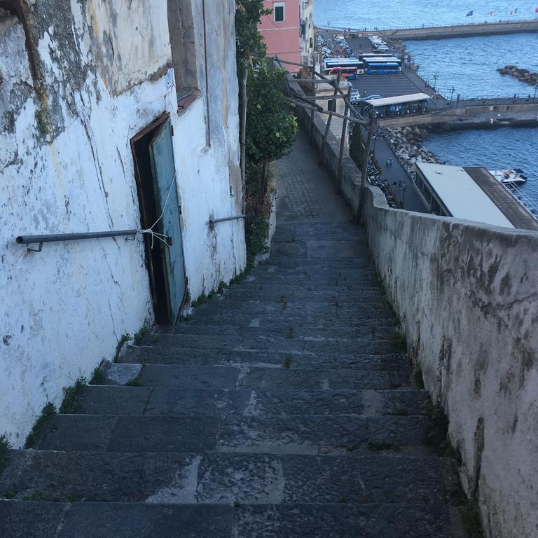 Apartments Amalfi Design Sea View Accessible By 250 Steps 外观 照片